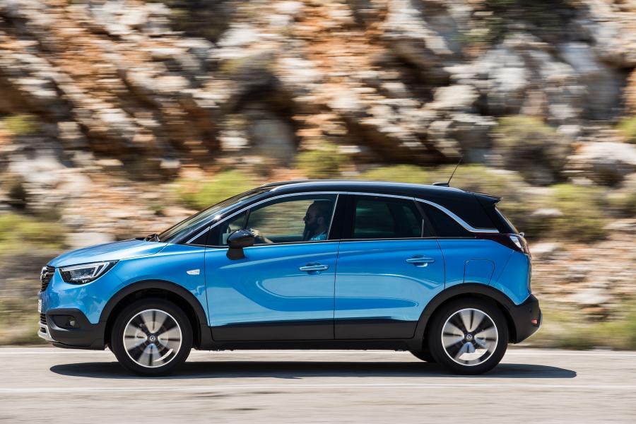 Opel Crossland X Ecotec D 2017 года  (фото 23 из 40)